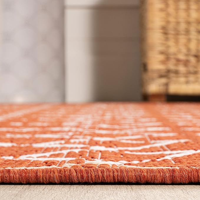 JONATHAN Y SMB108P-5R Ourika Moroccan Geometric Textured Weave Indoor Outdoor Area Rug, Coastal, Bohemian, Modern Easy-Cleaning,Bedroom,Kitchen,Backyard,Patio,Non Shedding, Orange/Cream, 5' Round
