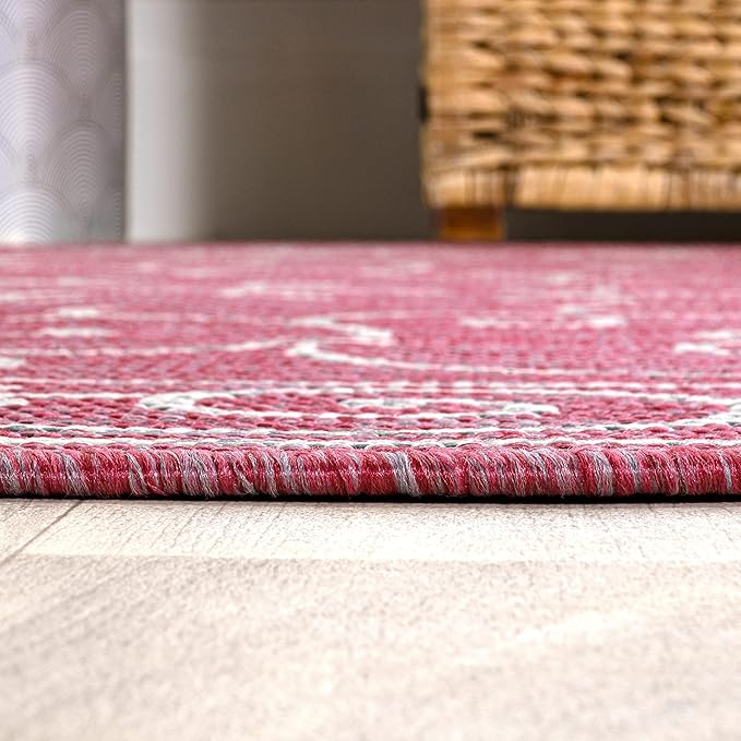 JONATHAN Y SMB106J-5R Charleston Vintage Filigree Textured Weave Indoor Outdoor Area Rug, Coastal, Bohemian, Classic Easy Clean,Bedroom,Kitchen,Backyard,Patio, Non-Shed, Fuchsia/Light Gray, 5' Round