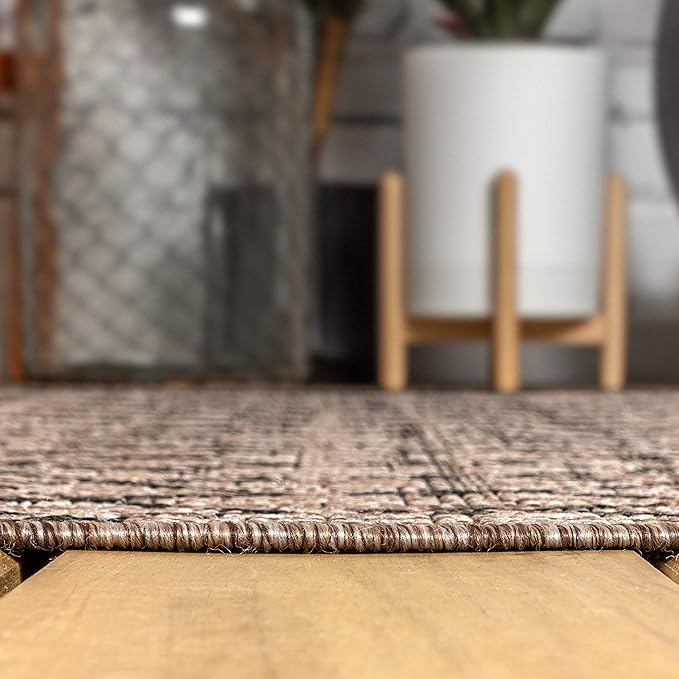 JONATHAN Y SMB108D-4SQ Ourika Moroccan Geometric Textured Weave Indoor/Outdoor Area Rug, Bohemian, Scandinavian for Bedroom, Kitchen, Living Room, Easy-Cleaning, Natural/Black, 4' Square