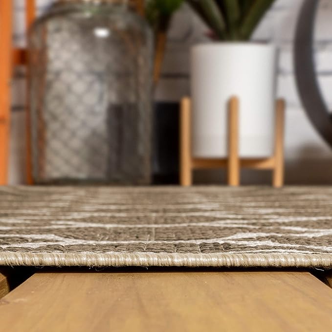 Eyely BMS109A-4R Santa Monica Trebol Moroccan Trellis Textured Weave, Pet Friendly, Non-Shedding, Stain Resistant, Easy-Cleaning, Brown/Beige, 4' Round, Indoor/Outdoor, Area Rug
