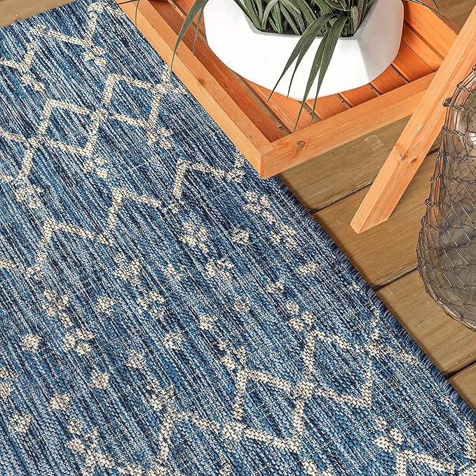 JONATHAN Y SMB108B-214 Ourika Moroccan Geometric Textured Weave Indoor/Outdoor Runner Rug, Bohemian, Scandinavian for Bedroom, Kitchen, Living Room, Easy-Cleaning, Navy/Light Gray, 2 ft. x 14 ft.