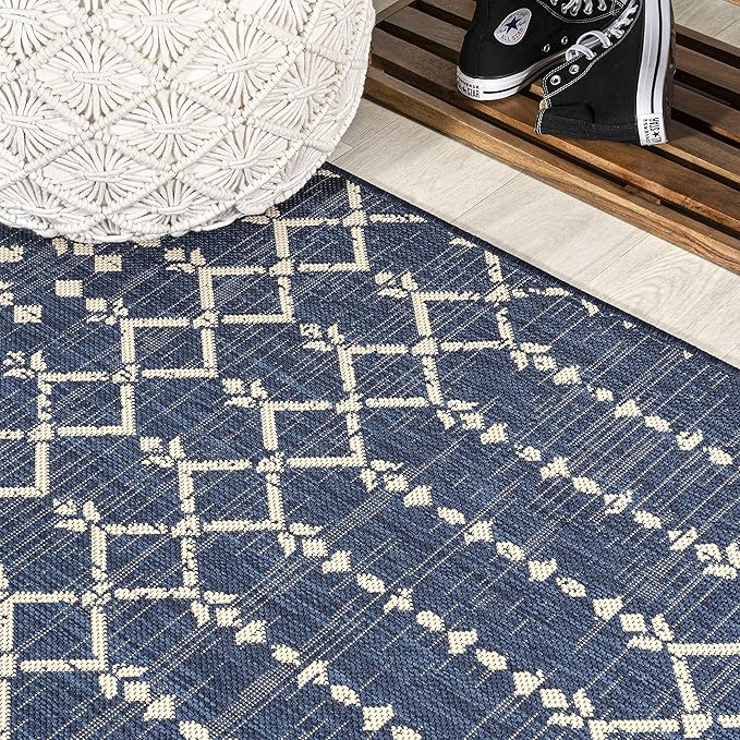 JONATHAN Y SMB108K-8R Ourika Moroccan Geometric Textured Weave Navy/Beige 8' Round Indoor/Outdoor Area Rug, Pet Friendly, Non-Shedding, Stain Resistant, Easy-Cleaning for Backyard, Patio, Porch